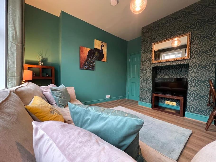 The Rose- Grd Floor, 2-5 Beds, Smarttv, Uni, Tram, M250 Fibre Apartamento Nottingham Exterior foto