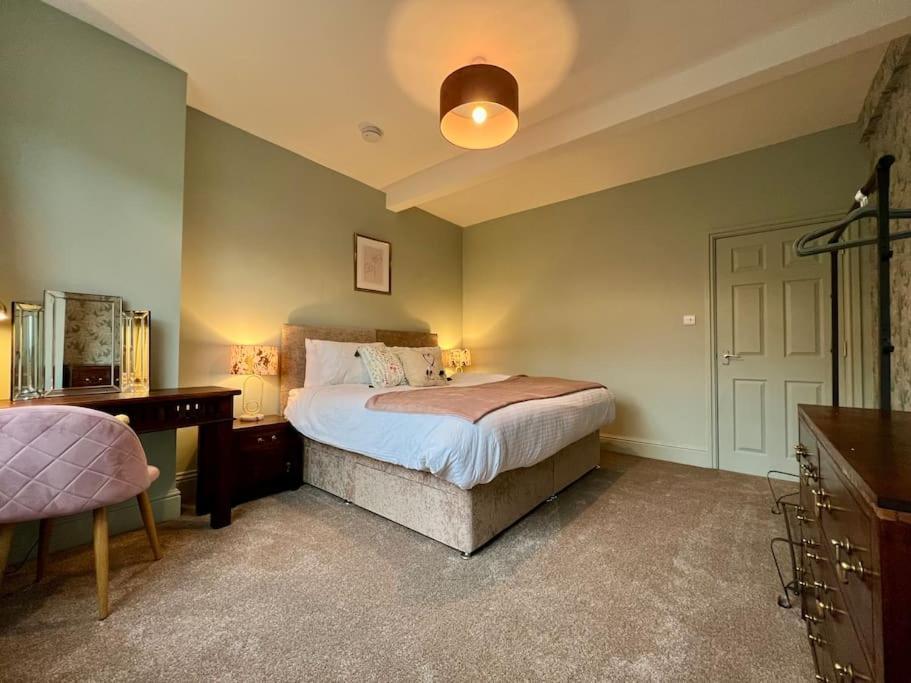 The Rose- Grd Floor, 2-5 Beds, Smarttv, Uni, Tram, M250 Fibre Apartamento Nottingham Exterior foto